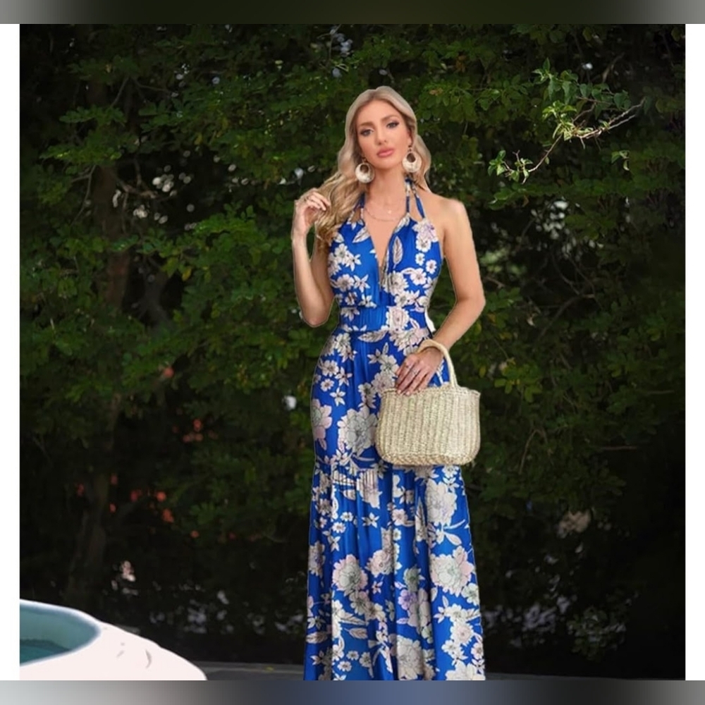 Elegant Floral Blue Maxi Dress